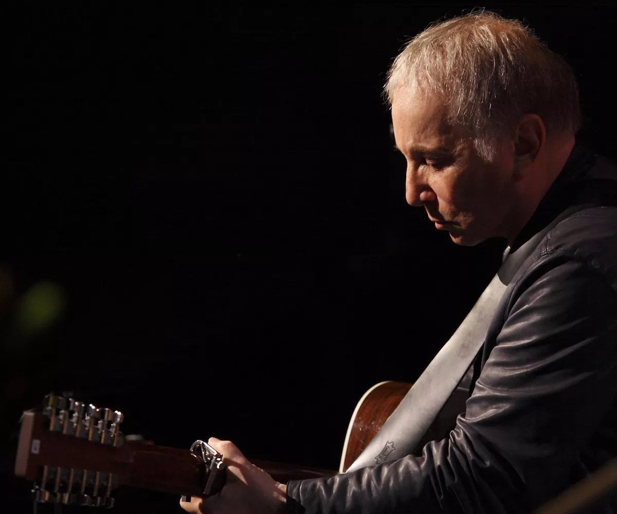 Paul Simon’s Farewell Tour Is South Florida’s Last Chance to See Him Live