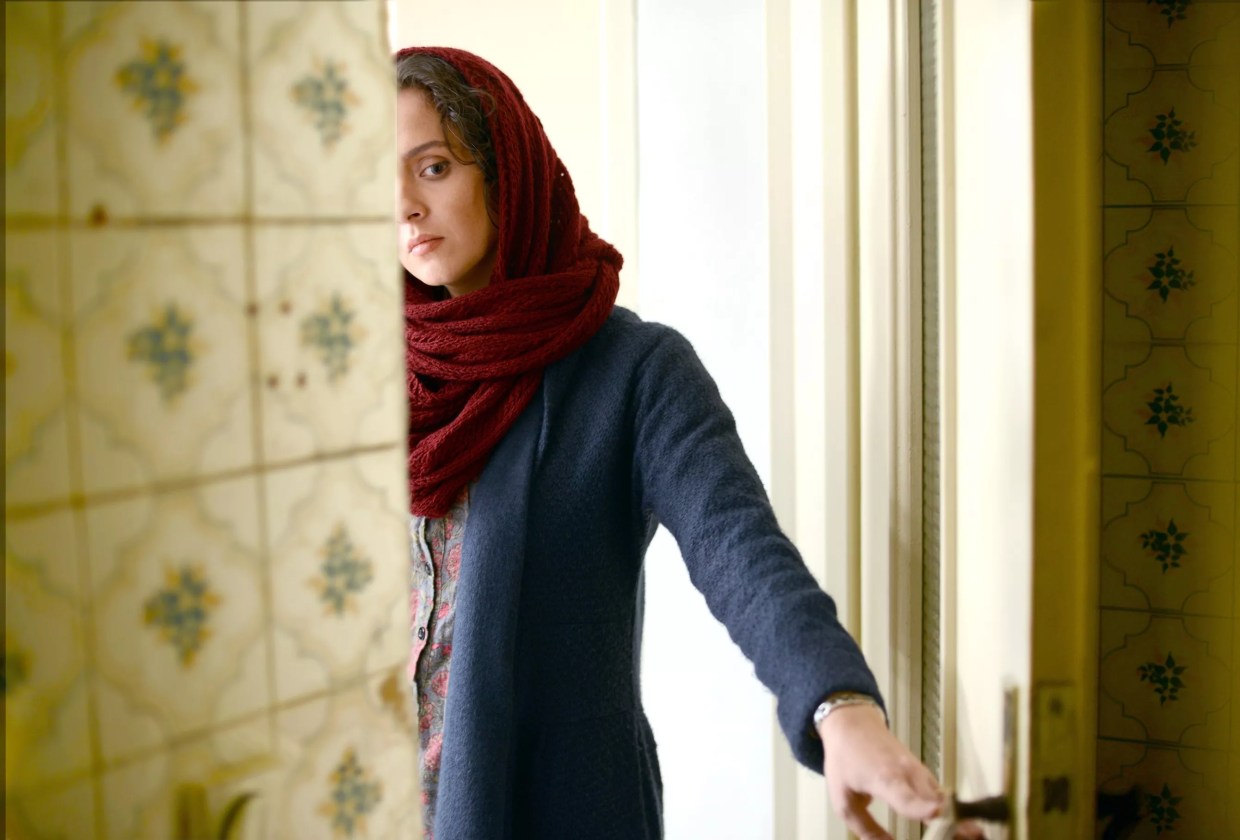 Farhadi Remains a Master Dramatist, but <i>The Salesman</i> Fails Its Namesake