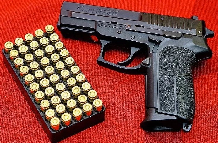 Floridians Can Buy Thousands of Guns Online With No Background Checks