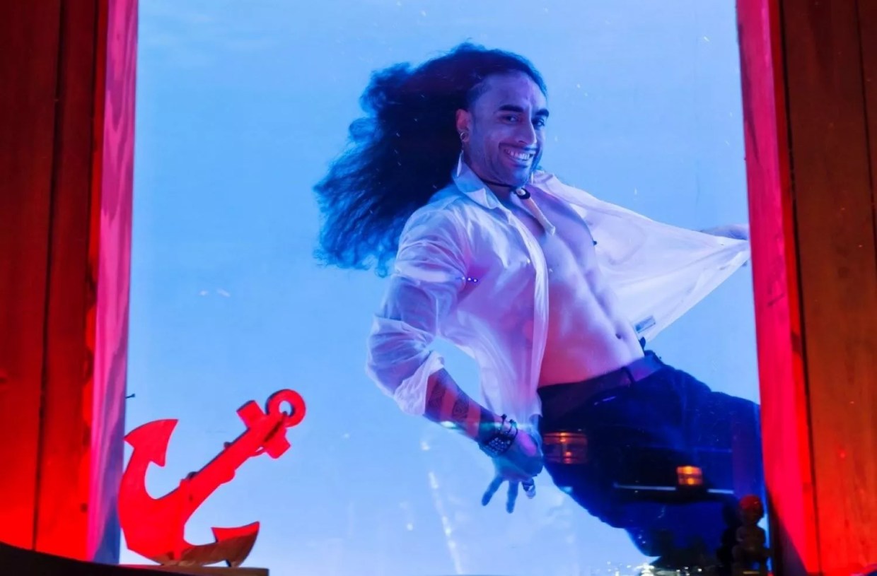 Fort Lauderdale’s Wreck Bar Unveils All-New Underwater Burlesque Show