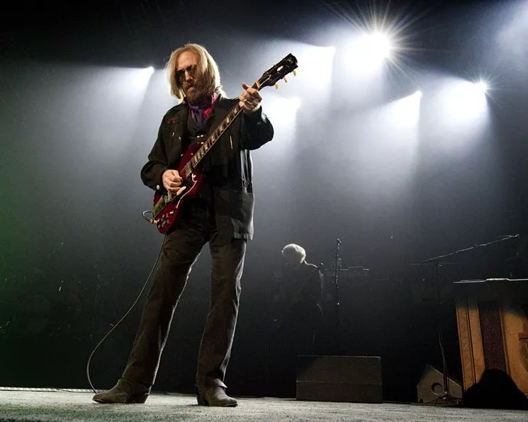 The Potent Nostalgia of Tom Petty and the Heartbreakers’ <i>Greatest Hits</i>