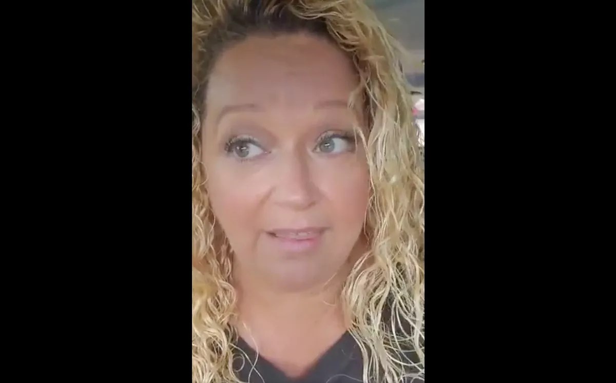 That Jacksonville Lady Wants You to Know She’s “Not a Moron”