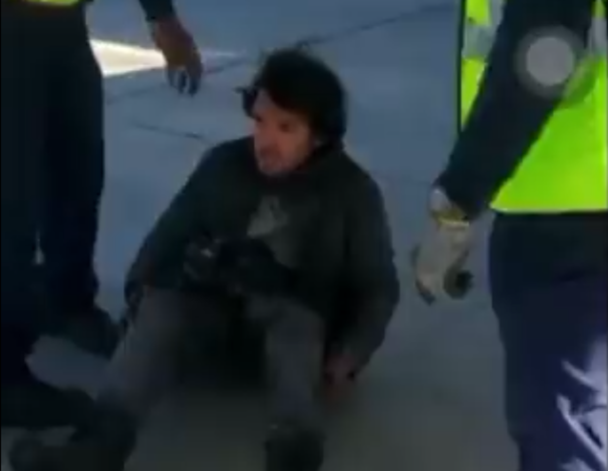 Guatemalan Man Who Survived Flight in Landing Gear Held at ICE Center