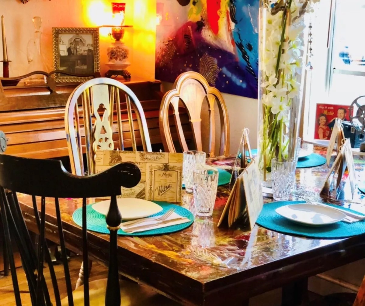 Hollywood Charmer Sasa Café Italiano Will Close to Make Way for Apartments