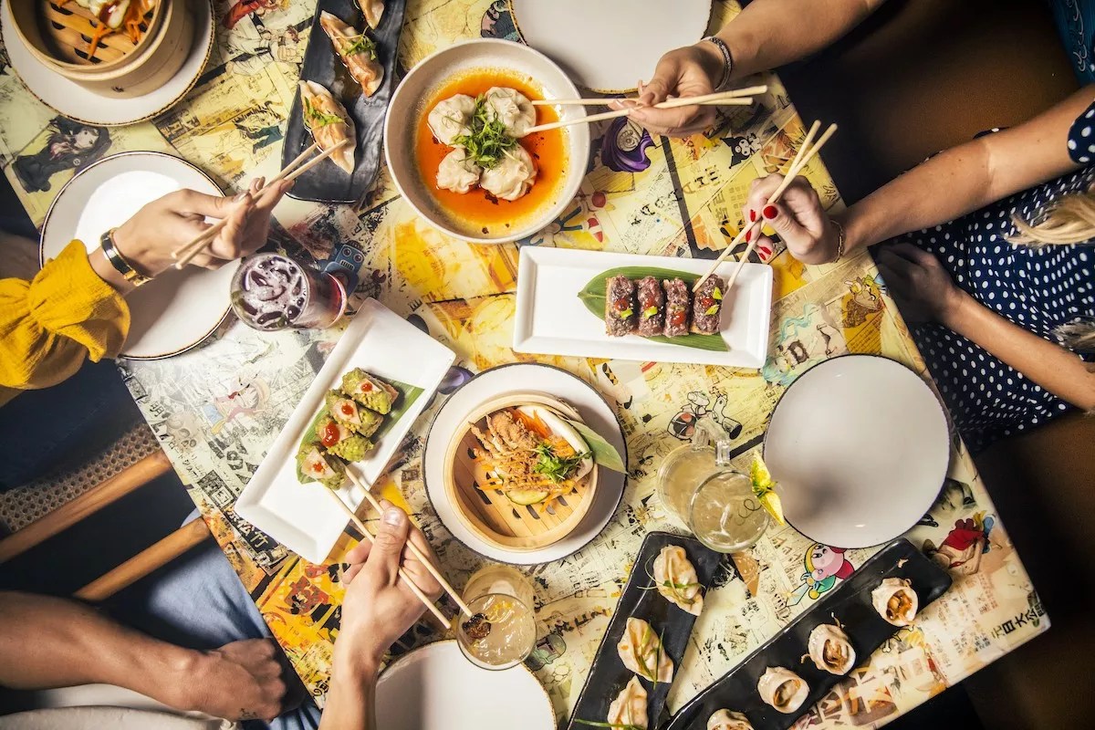 Five Best Restaurants Five Minutes From the Boca Raton Brightline Station