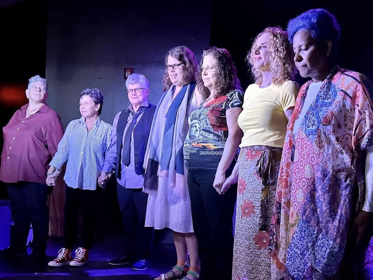 Lesbian Thespians Bring Together Queer Women for <i>Shower Songs</i>