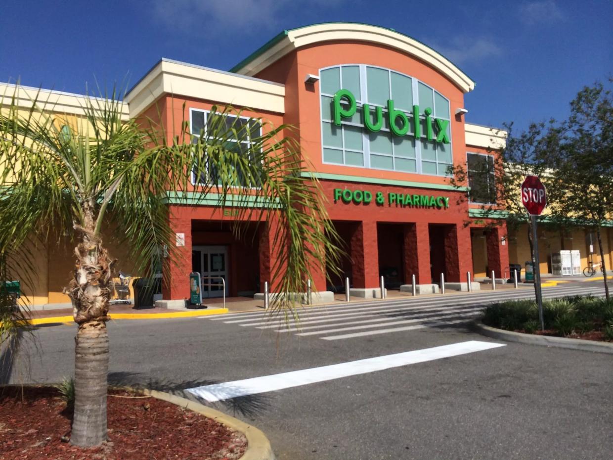 Publix Heiress Donated to Candidate Who Backed Patriot Prayer, Schmoozed With White Supremacist