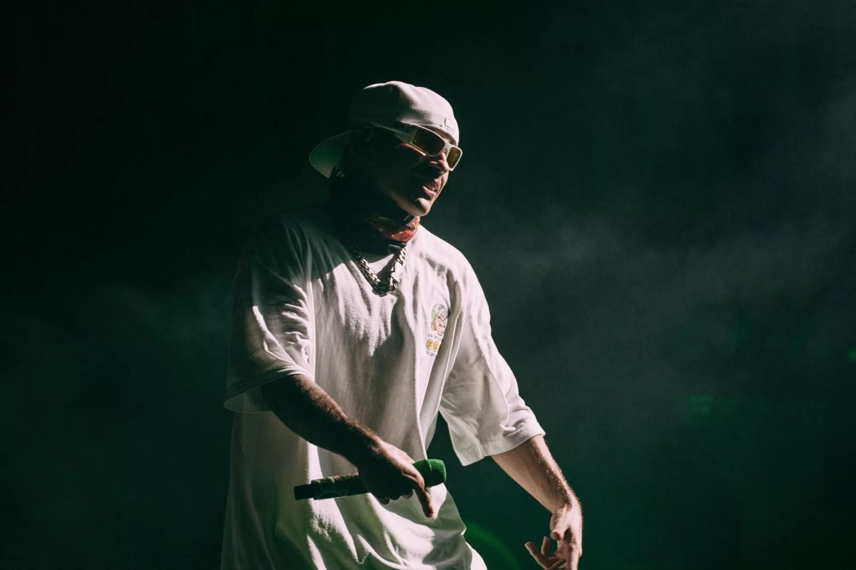 Feid Announces FerxxoCalipsis Tour, Coming to Miami in July