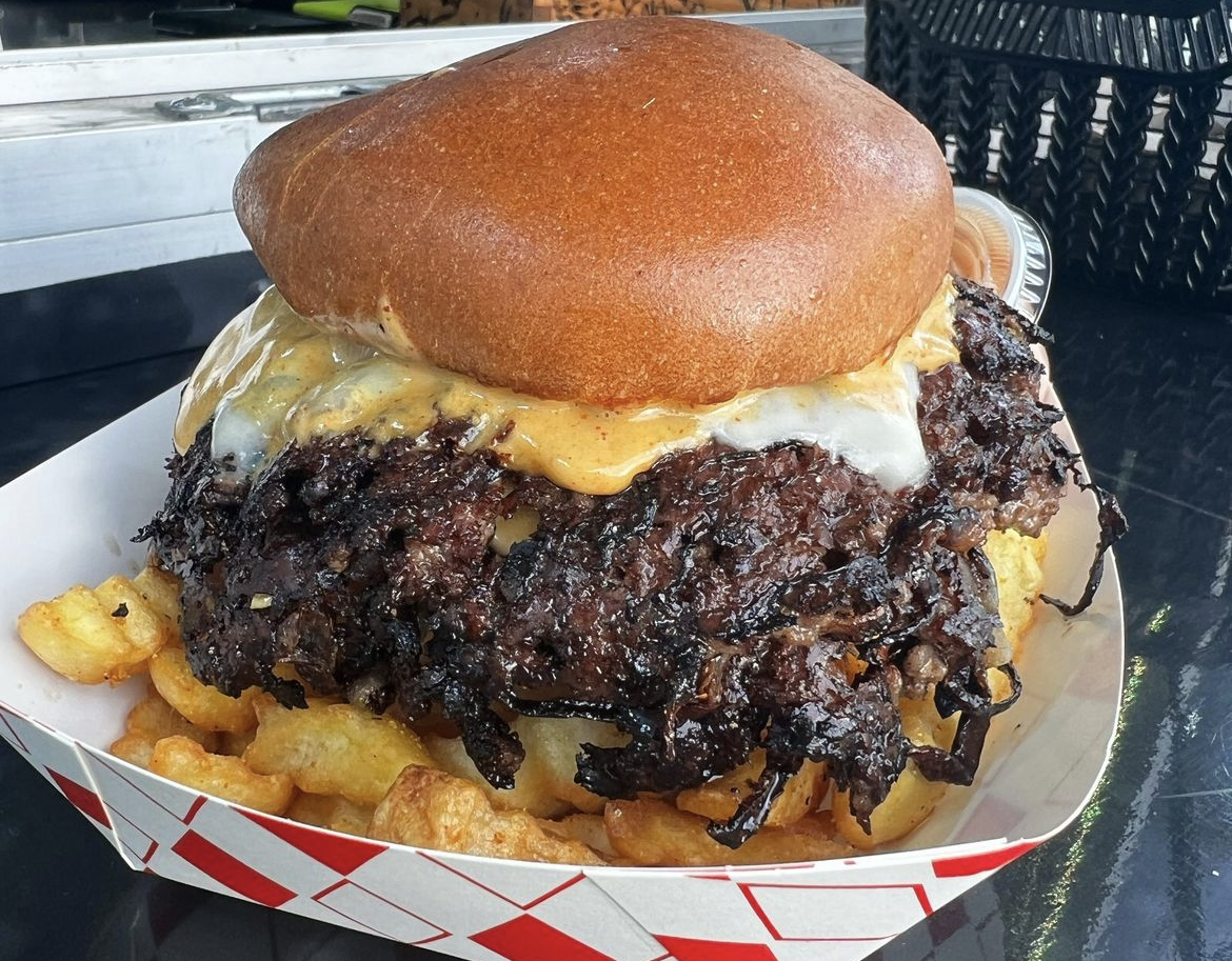 Broward’s Favorite Burger Food Truck Opens in Oakland Park